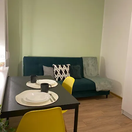 Goplanska Free Parking Self Check-in 24h Poznan