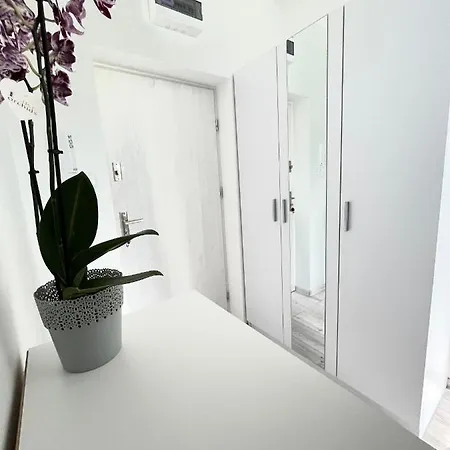 Goplanska Free Parking Self Check-in 24h Apartment