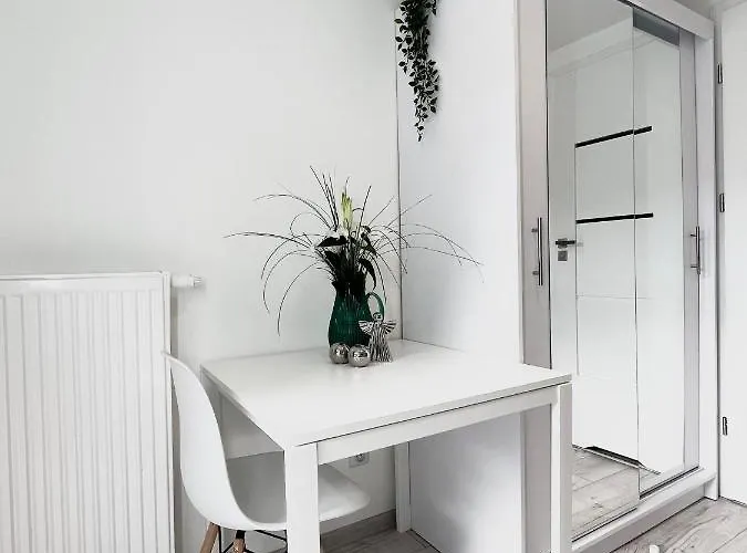 Goplanska Free Parking Self Check-in 24h * Poznaň