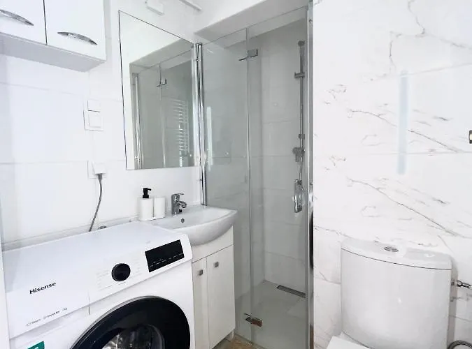 Goplańska Free Parking Self Check-in 24h *