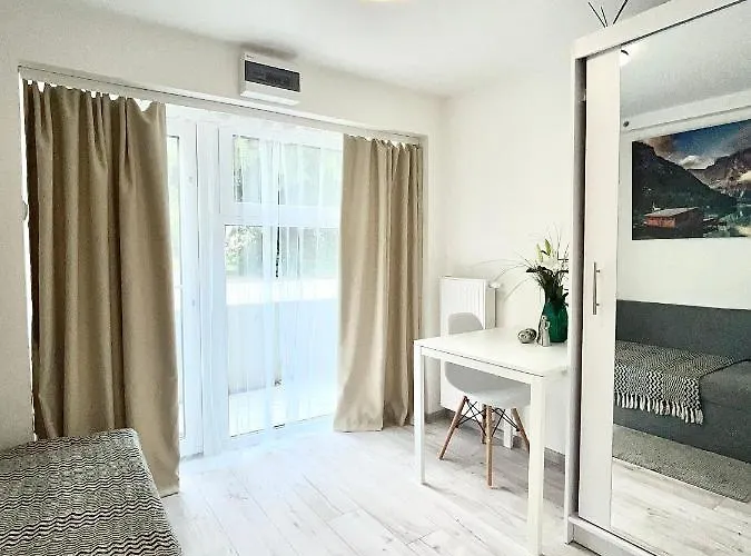 Goplańska Free Parking Self Check-in 24h Poznań