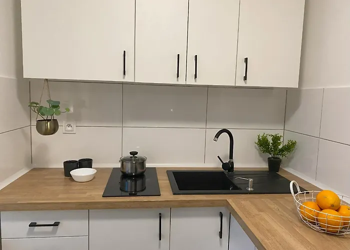 Goplańska Free Parking Self Check-in 24h *